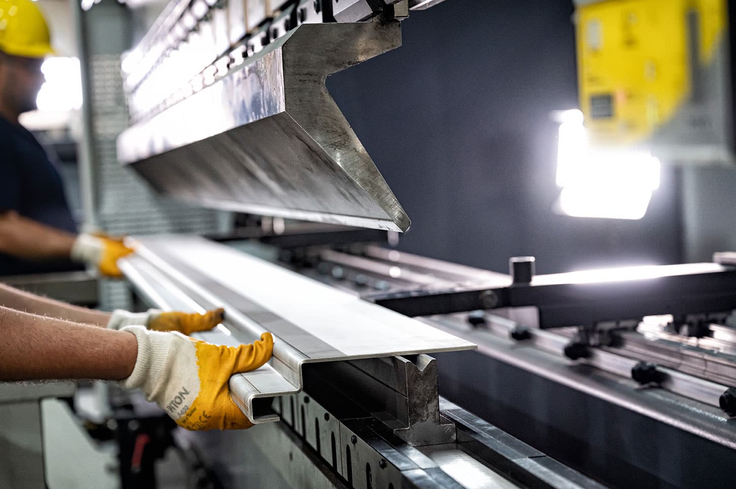 CNC Abkant Press Büküm